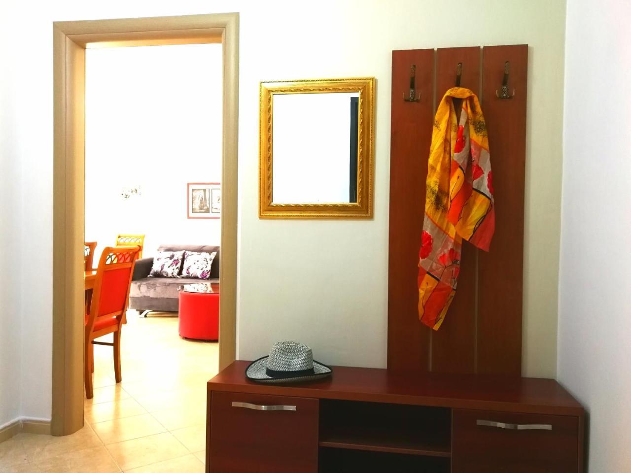 Turtle Apartment Дуррес Екстер'єр фото